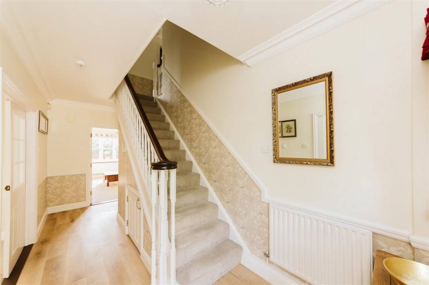 Images for Berwick Close | Easter Compton