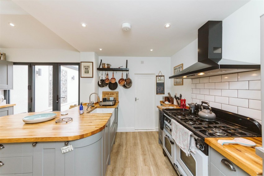 Images for Queen Victoria Road | Westbury Park