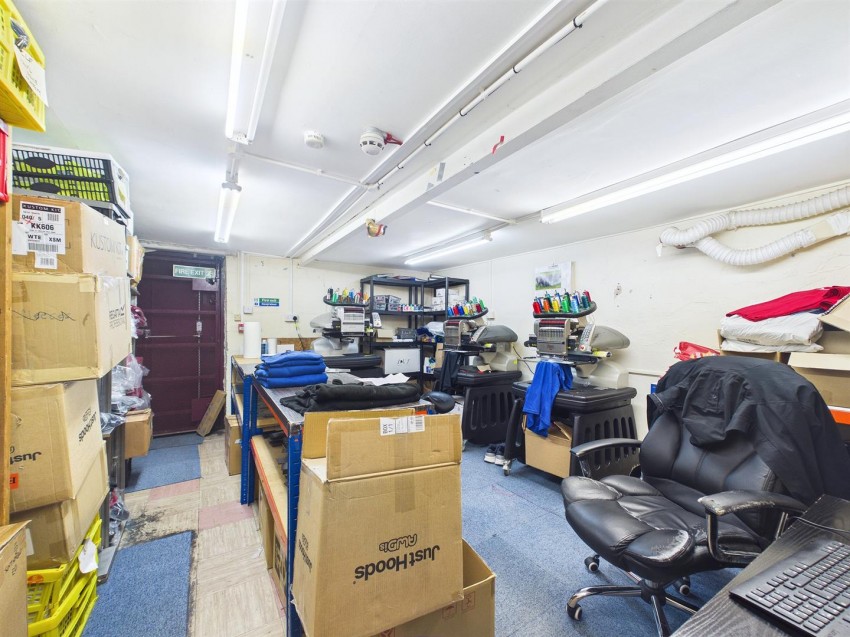 303, Two Mile Hill Road, Kingswood, Bristol, BS15 1AP