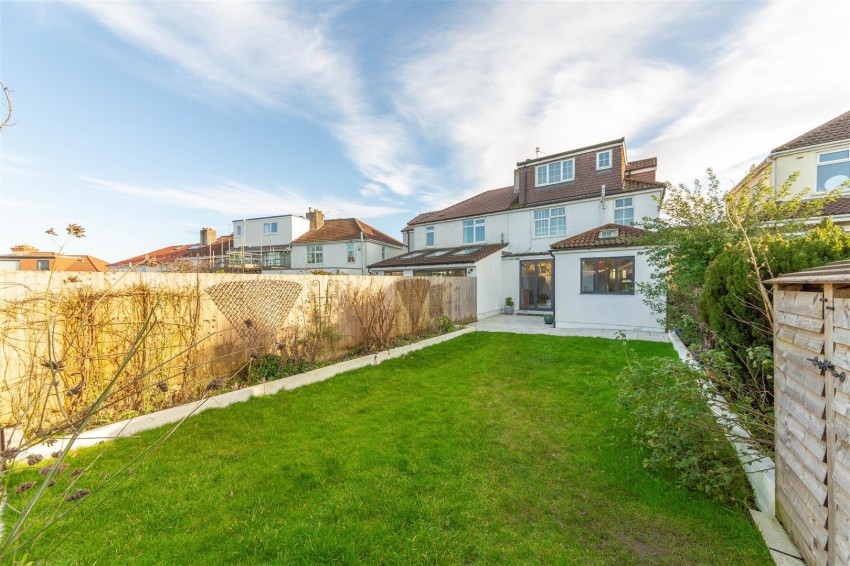 Images for Metford Road | Redland