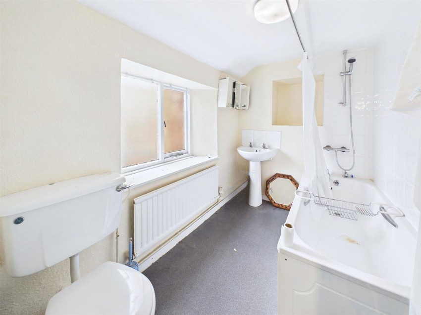 Images for BLOCK OF FLATS - Long Ground, Frome