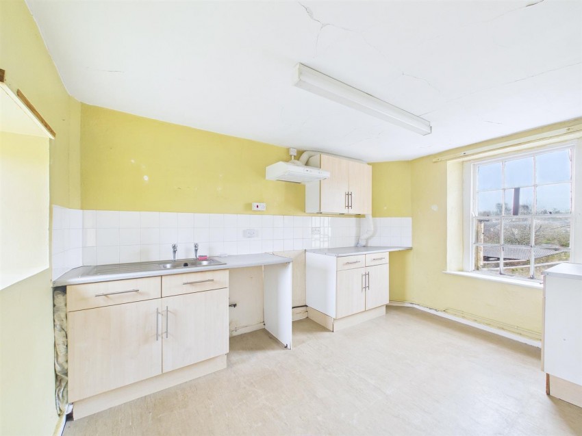 Images for BLOCK OF FLATS - Long Ground, Frome