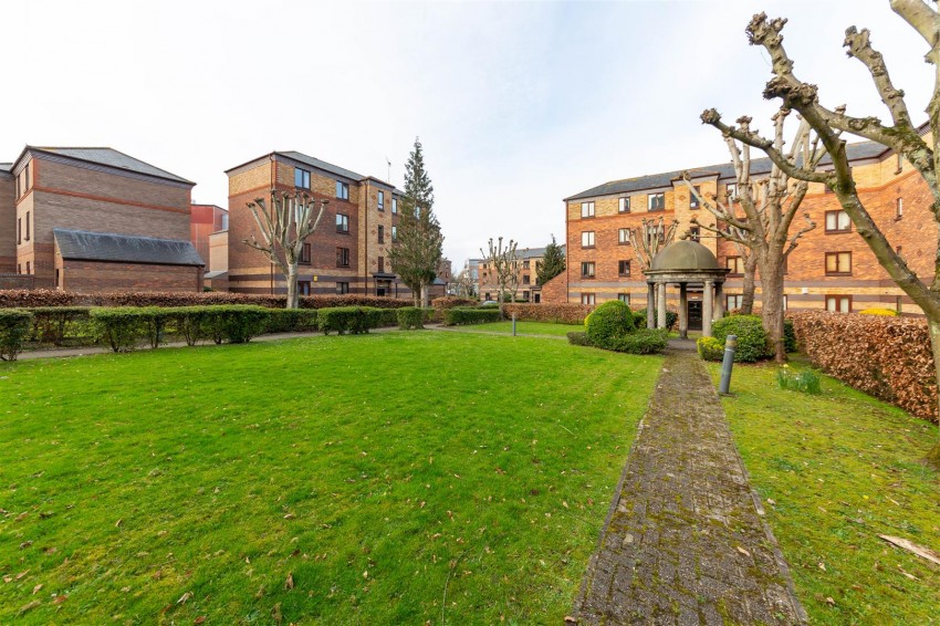 Images for Somerset Street | Redcliffe