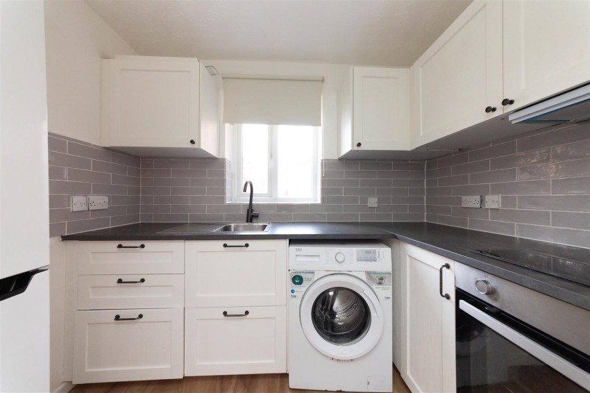 Images for Somerset Street | Redcliffe