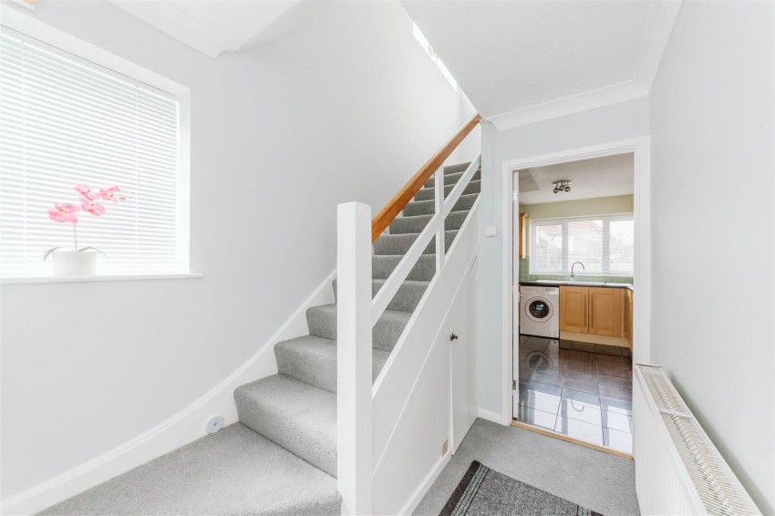 Images for Farne Close | Henleaze