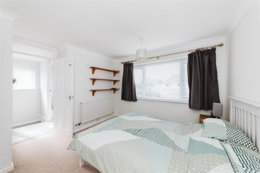 Images for Farne Close | Henleaze