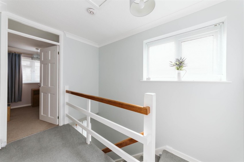 Images for Farne Close | Henleaze