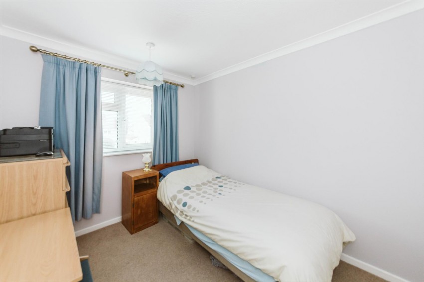 Images for Farne Close | Henleaze