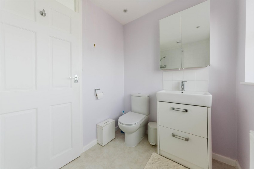 Images for Farne Close | Henleaze