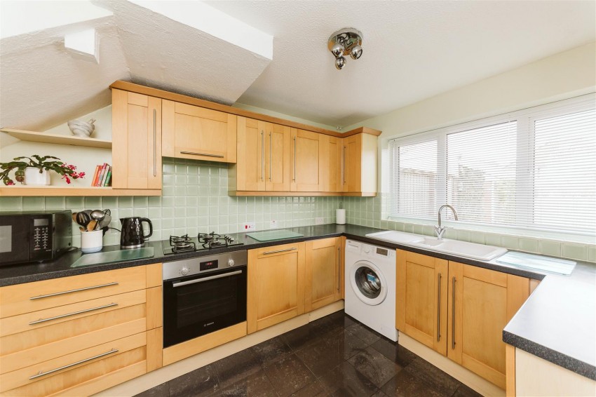 Images for Farne Close | Henleaze