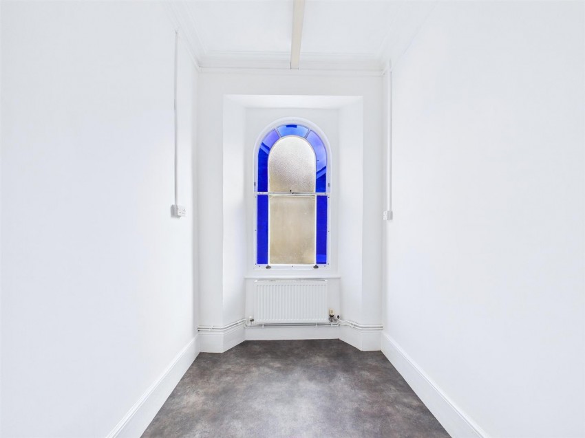 24, High Street, Staple Hill, Bristol, BS16 5HW