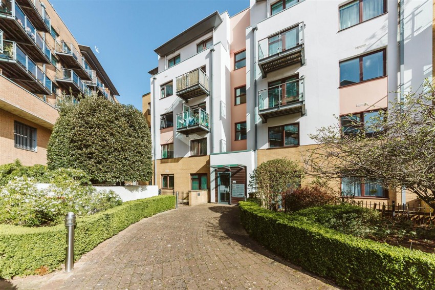 Images for St. David Mews | City Centre