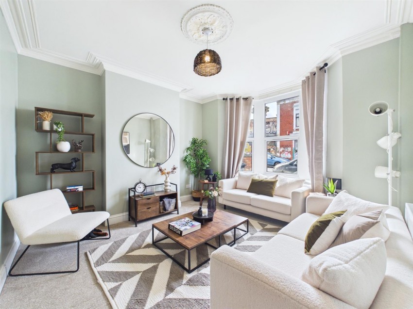 21, Robertson Road, Greenbank, Bristol, BS5 6JZ