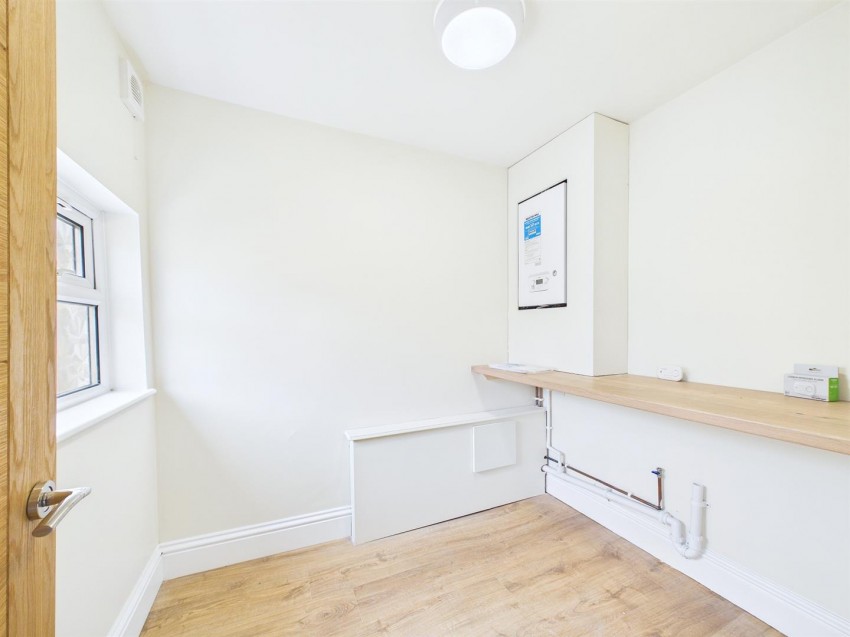 21, Robertson Road, Greenbank, Bristol, BS5 6JZ