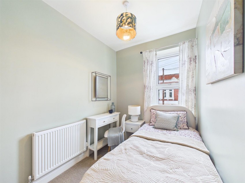 21, Robertson Road, Greenbank, Bristol, BS5 6JZ