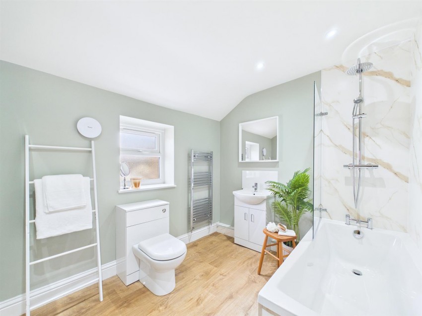 21, Robertson Road, Greenbank, Bristol, BS5 6JZ