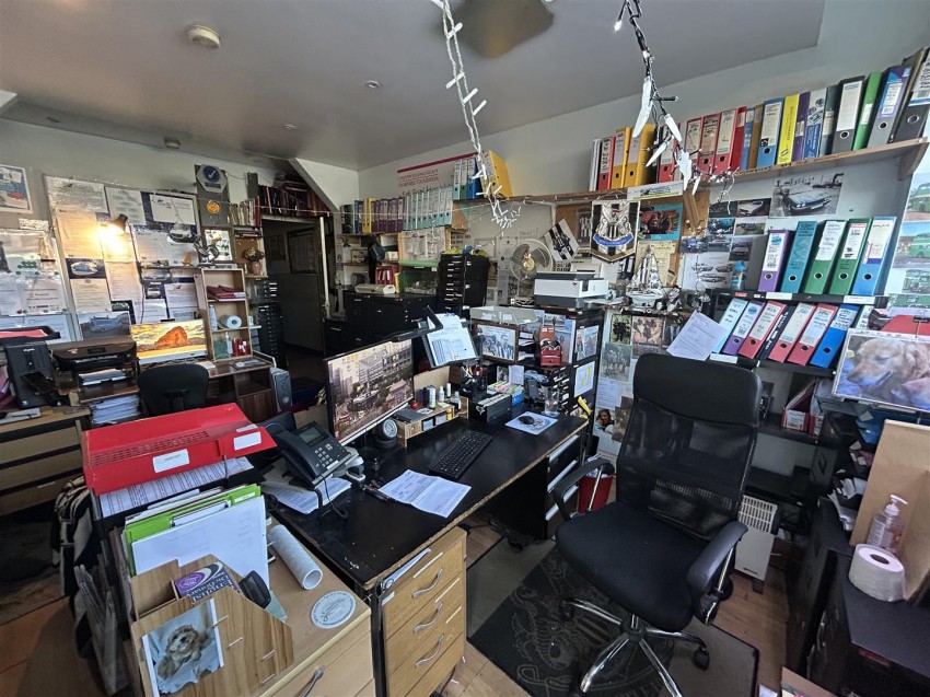 Images for Staple Hill Road