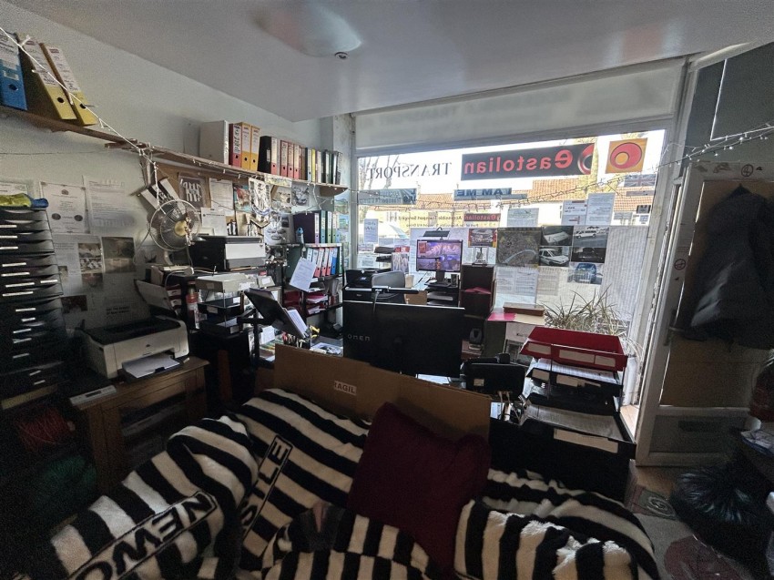 Images for Staple Hill Road