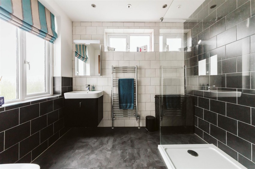 Images for Falcondale Road | Westbury-on-Trym