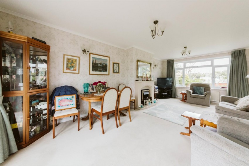 Images for Coombe Lane | Stoke Bishop