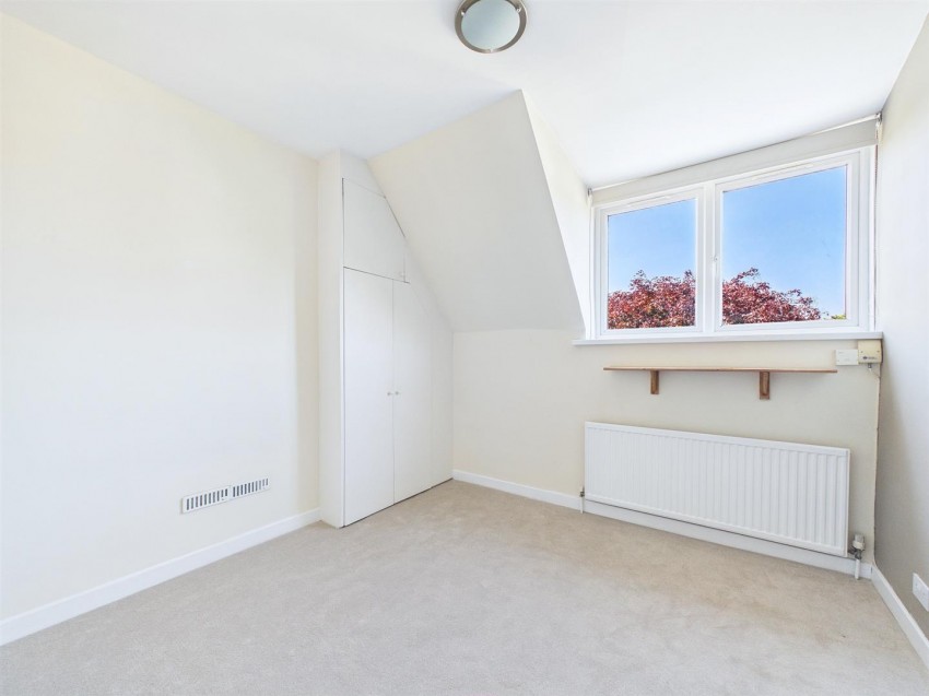 Flat 4, 14, Duchess Road, Clifton, Bristol, BS8 2LA