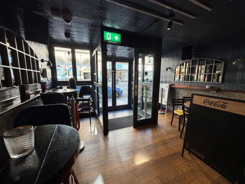 Images for Former Bar, Queens Road, Clifton, Bristol