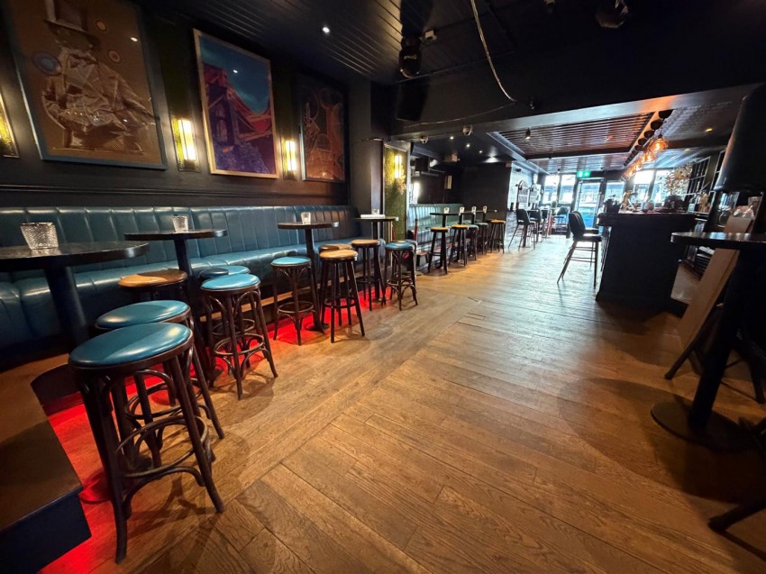 Images for Former Bar, Queens Road, Clifton, Bristol