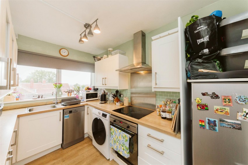 Images for Holmes Grove | Henleaze