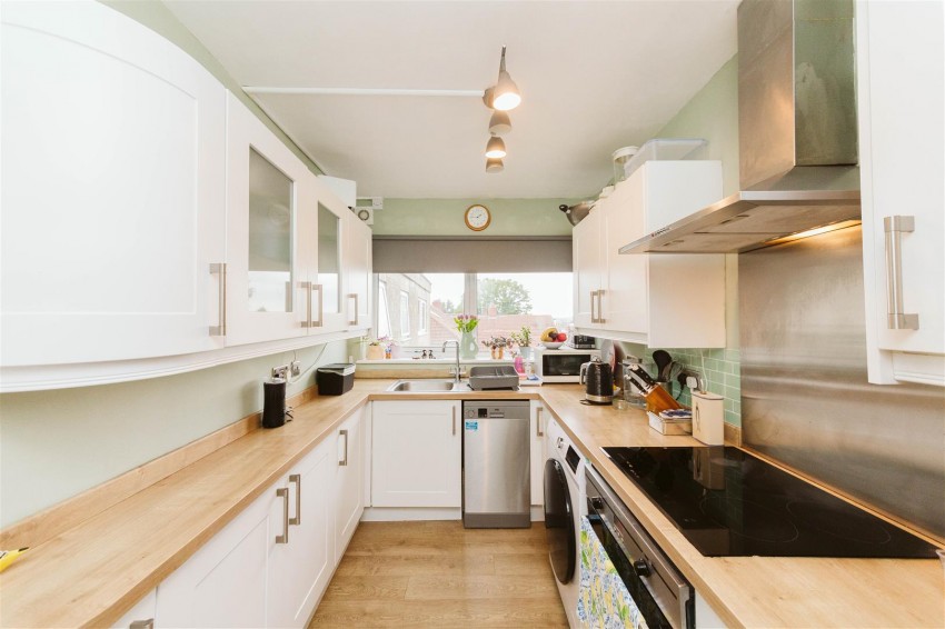Images for Holmes Grove | Henleaze