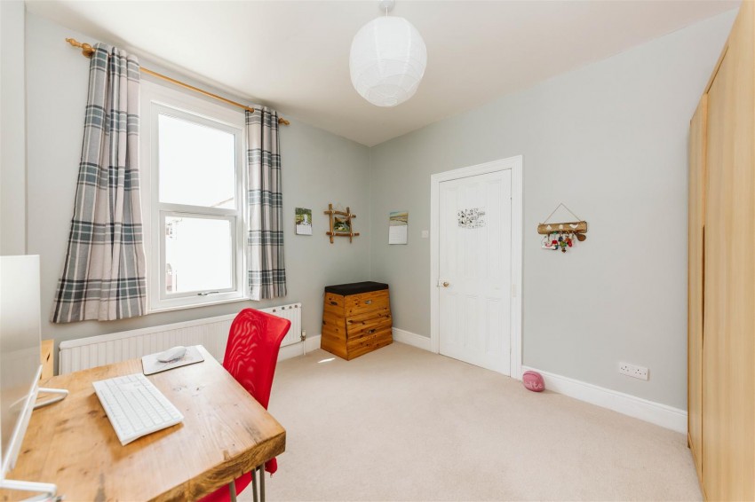 Images for Russell Road | Westbury Park