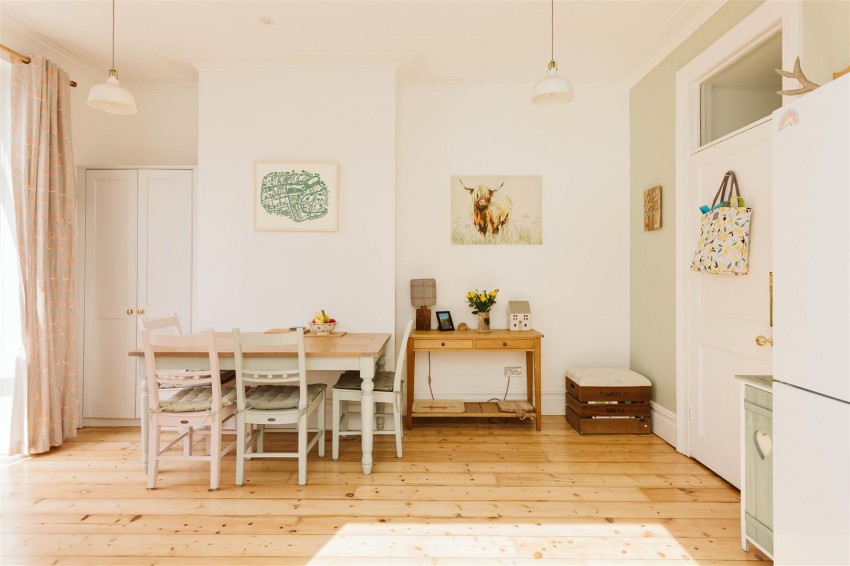 Images for Russell Road | Westbury Park