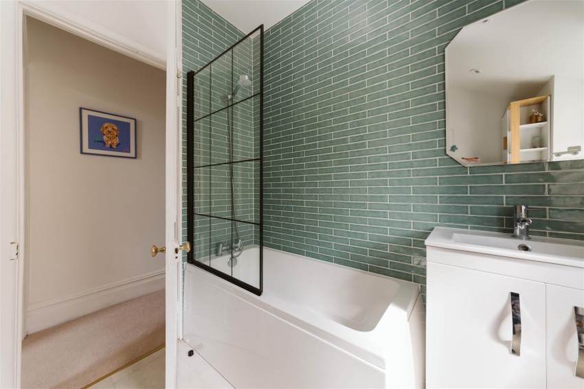 Images for Russell Road | Westbury Park