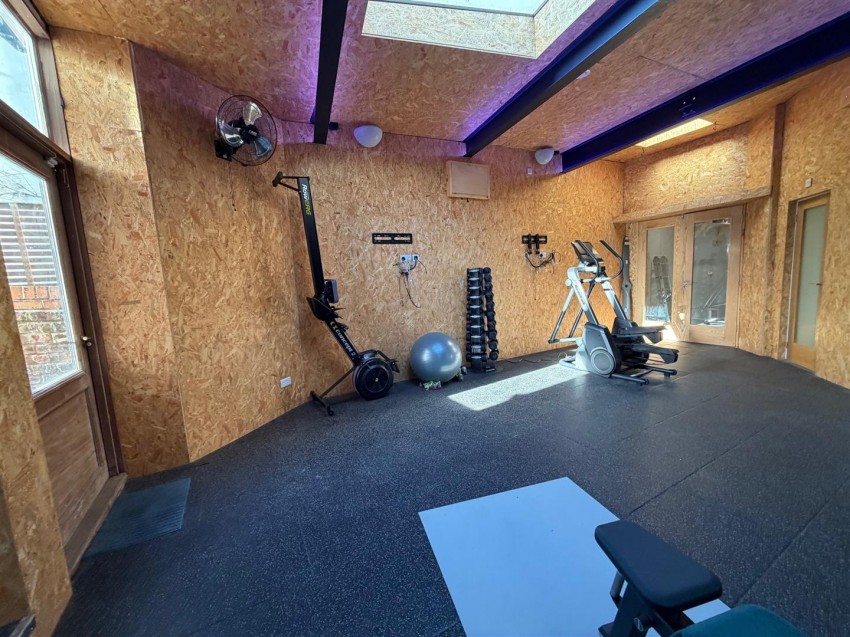 Images for Commercial Studio, Etloe Road, Westbury Park