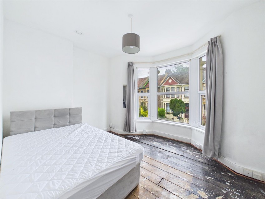 21, Lodore Road, Fishponds, Bristol, BS16 2DH