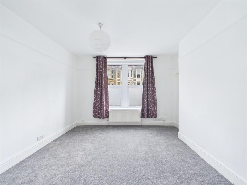 21, Lodore Road, Fishponds, Bristol, BS16 2DH