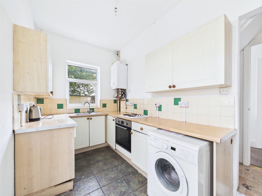 21, Lodore Road, Fishponds, Bristol, BS16 2DH