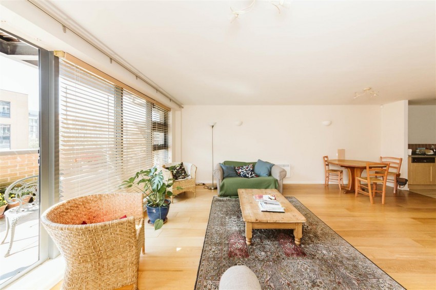 Images for Deanery Road | City Centre