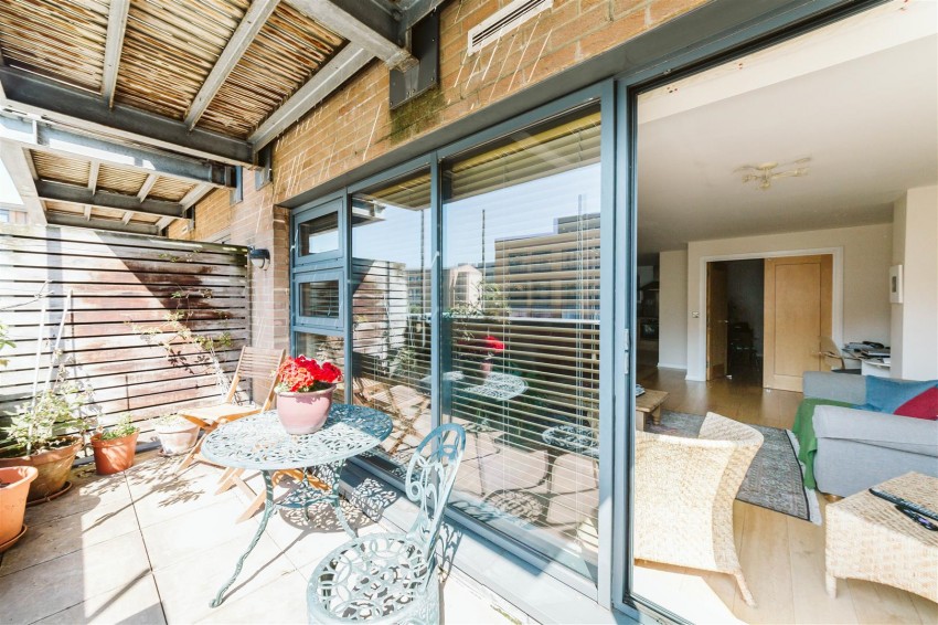 Images for Deanery Road | City Centre