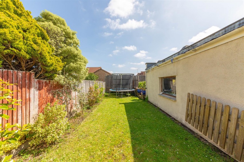 Images for Northumbria Drive | Henleaze