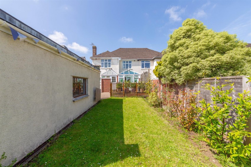 Images for Northumbria Drive | Henleaze