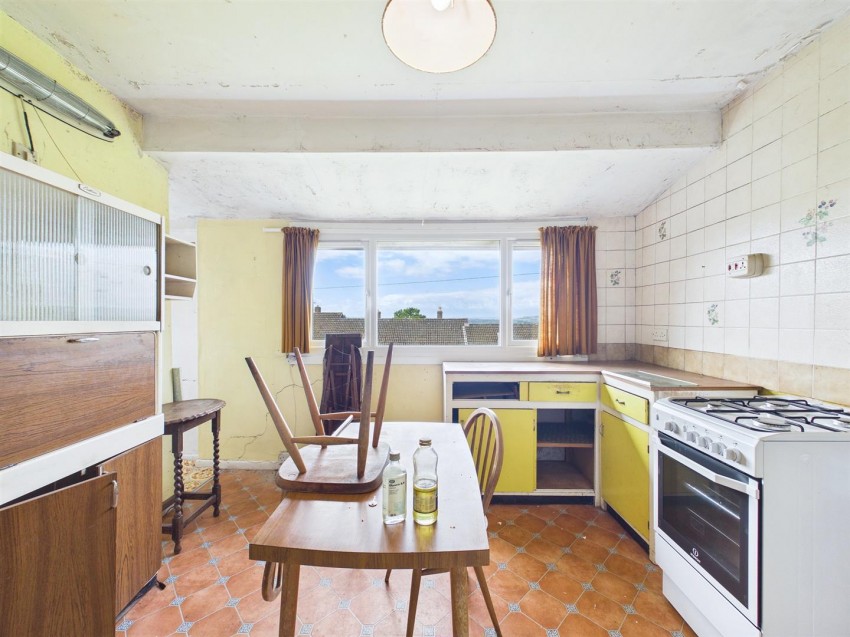 152, Forest Road, Kingswood, Bristol, BS15 8EN