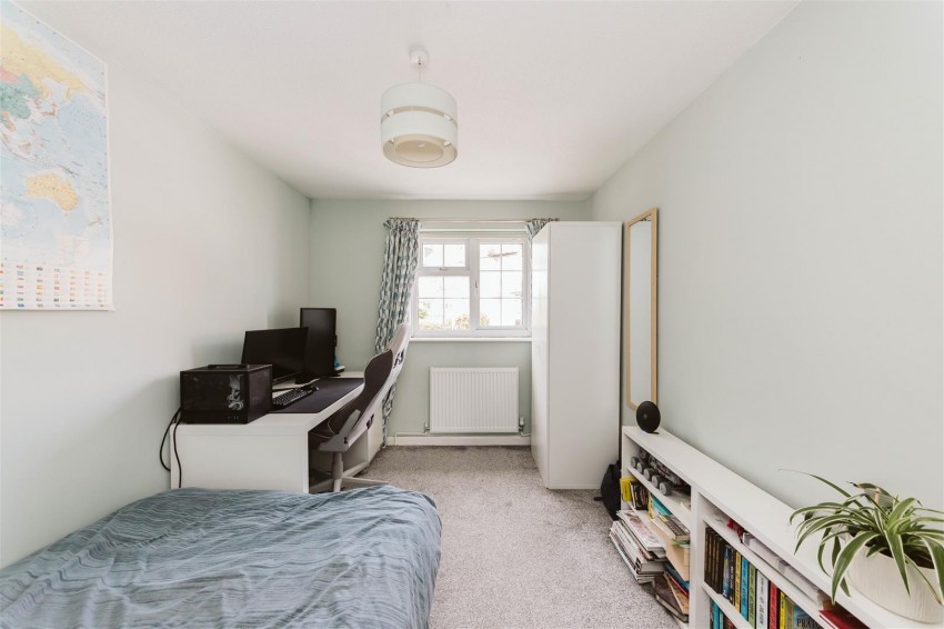 Images for Greendale Road | Redland