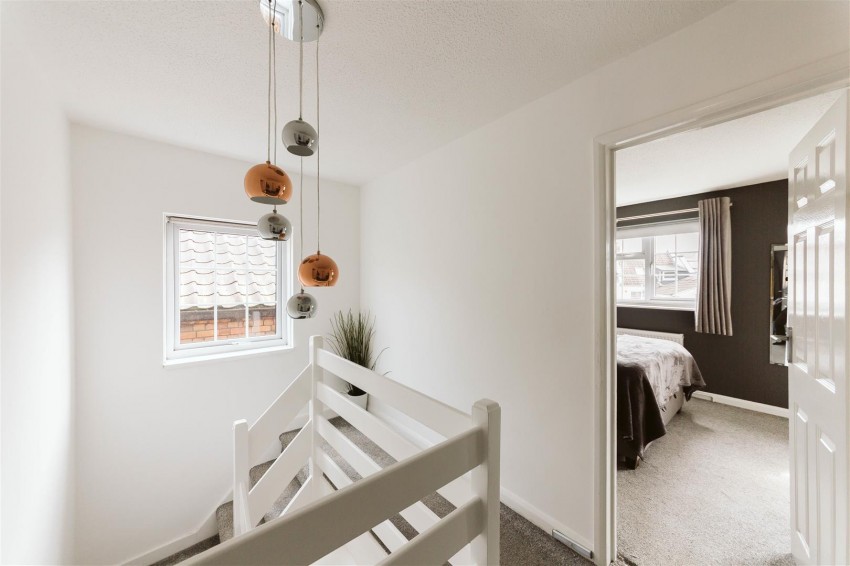 Images for Greendale Road | Redland