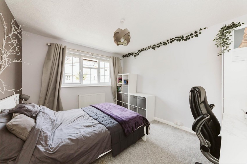 Images for Greendale Road | Redland