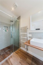 Images for Harcourt Road | Redland