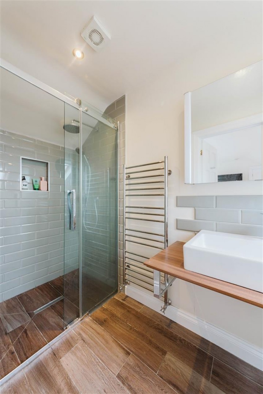 Images for Harcourt Road | Redland