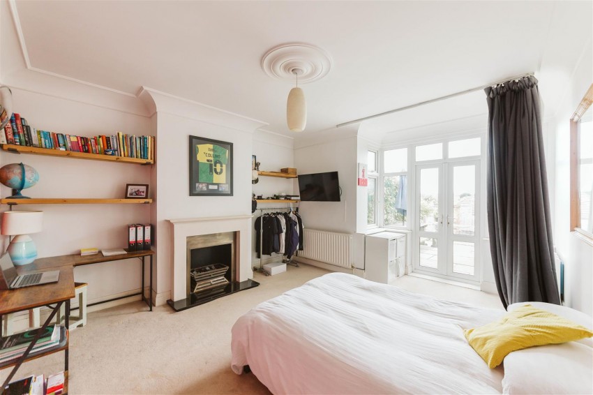 Images for Harcourt Road | Redland
