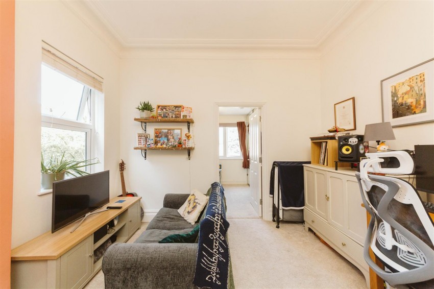 Images for Harcourt Road | Redland