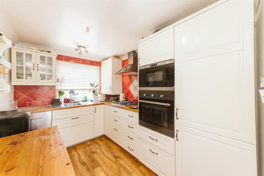 Images for Cairns Road | Westbury Park