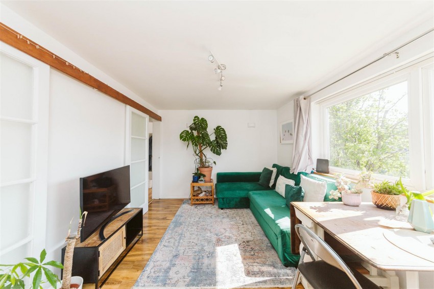 Images for Cairns Road | Westbury Park